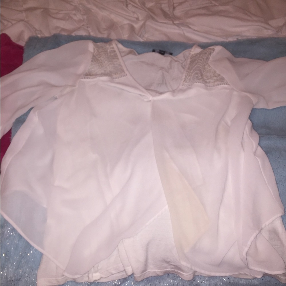 A white top